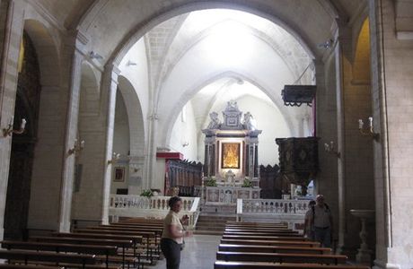 Cattedrale di Sant'Antonio Abate e Museum Ampuriense