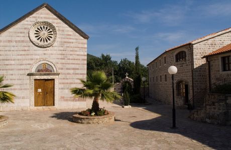 Podmaine Monastery