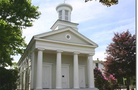 Brooks Academy Museum