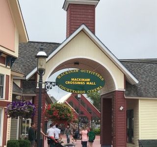 Del Sol - Color-Change - Mackinaw Crossings