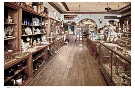 Agora Paardevlei Vintage Store