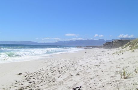 Grotto Beach