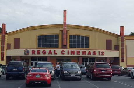 Regal American Mall Stadium 12