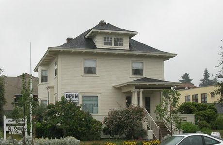 Stevens-Crawford Museum