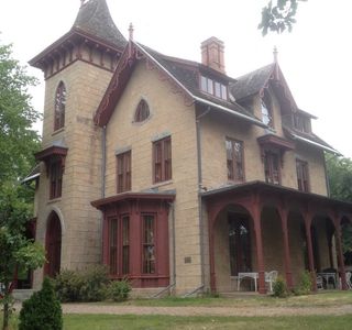 LeDuc Historic Estate