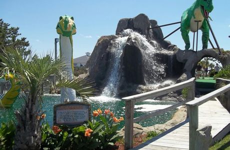 Jurassic Putt