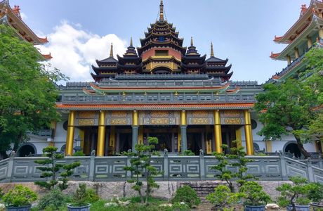 Xuemen Temple