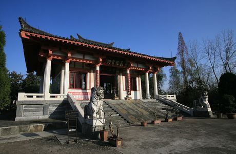 Zhangqian Memorial Hall