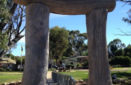 Tolmer Park