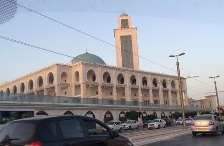 Petit Lac Mosque