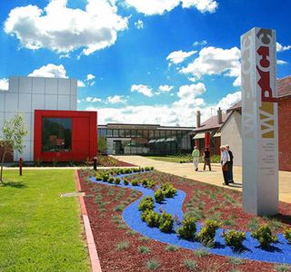 Western Plains Cultural Centre