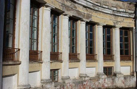 Volovich Palace & Park Ensemble