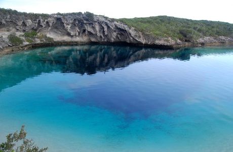 Sapphire Blue Hole