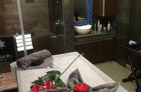 Sensaura The Luxury Spa