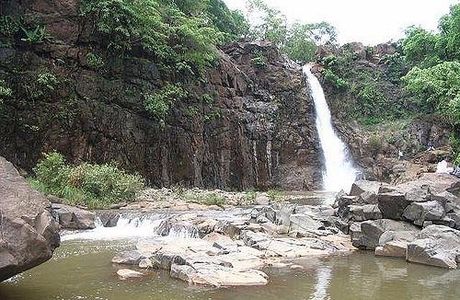 Ninai Waterfall