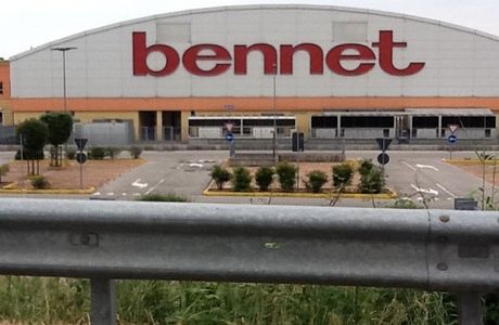 Centro Commercial le Valli