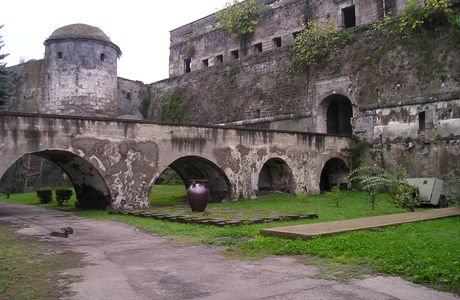 Castello di Carlo V