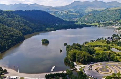 Le Lac Chambon