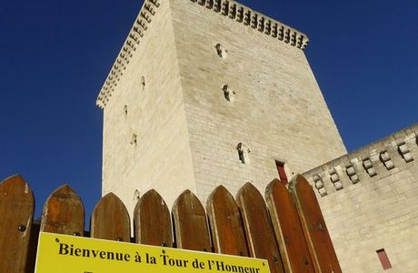 La Tour de l'Honneur et son musee