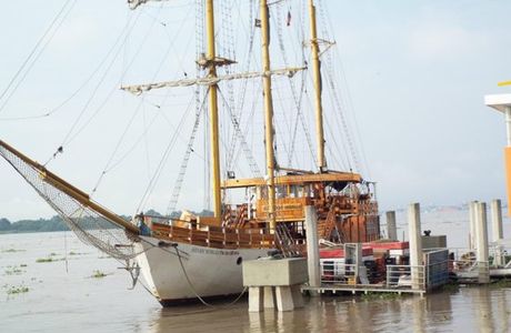 Captain Morgan's Pirate Ship
