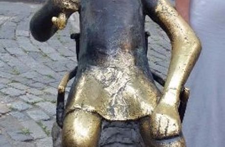 Sculpture the Toaster