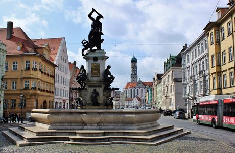 Herkulesbrunnen