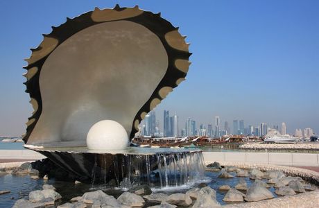 The Pearl Monument