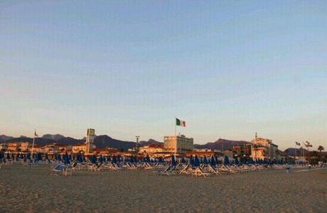 Il Pellicano - Centro Commerciale Naturale Viareggio