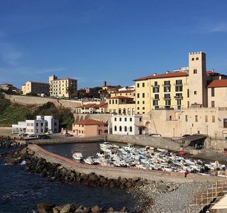 Piazza Bovio Piombino Livorno