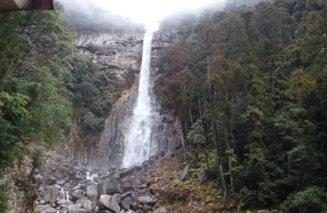 Mitsudaki Falls