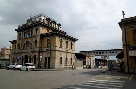 Stazioni Ferrovie Delle Valli