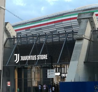 Area 12 Shopping Center