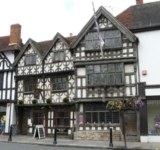 Harvard House