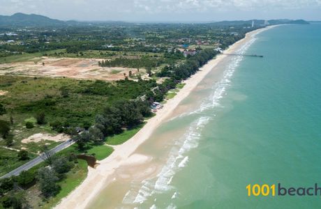 Mae Ramphueng Beach