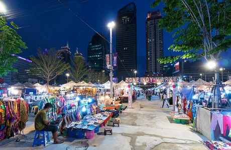 Tongren Night Market