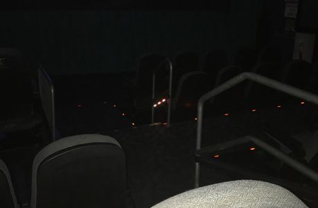 Regal Hollywood Stadium 20