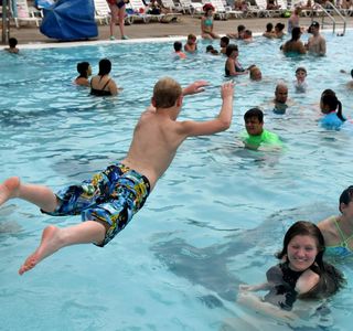 Splash Landing Aquatic