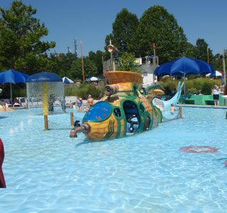 Wet'n Wild Emerald Pointe