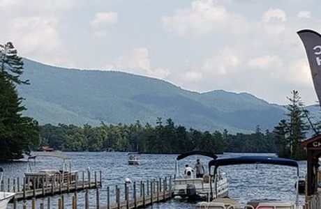 Chic's Marina Boat Rentals