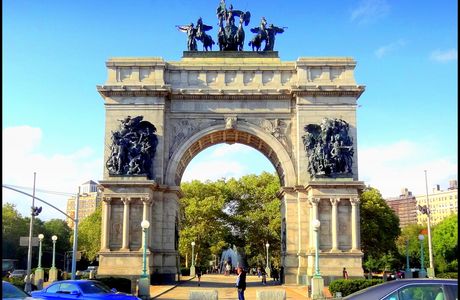 Soldiers' and Sailors' Memorial Arch