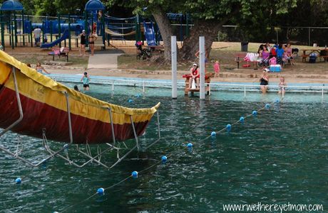 Landa Park Pool
