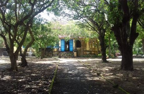 Island Spirit Palace