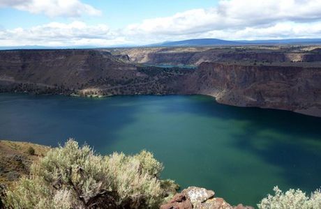 Lake Billy Chinook