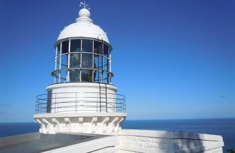 Kyogamisaki (Kyogamisaki Lighthouse)