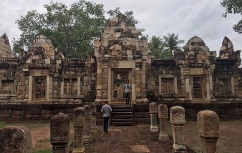 Prasat Sdok Kok Thom 1