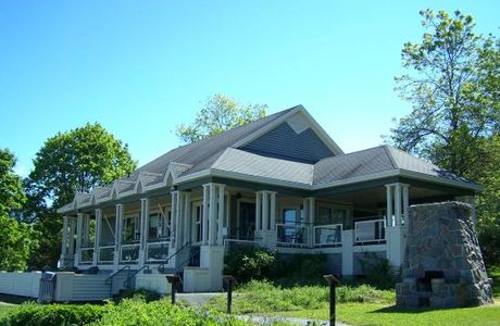 Station Exploratoire du Saint-Laurent (St. Lawrence Exploration Centre)