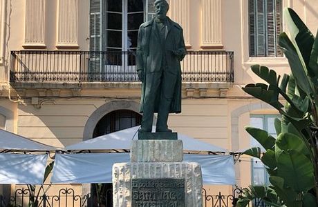 Monumento a Santiago Rusinol