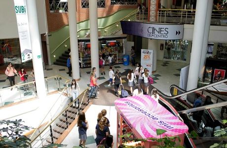 Shopping del Siglo