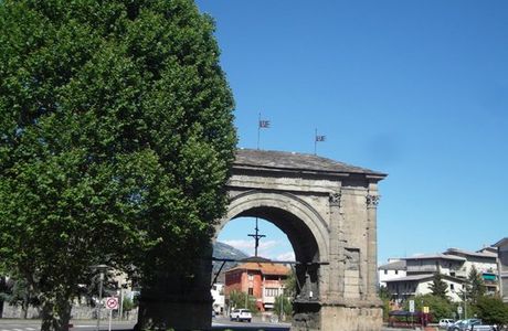 Arco Onorario d'Augusto