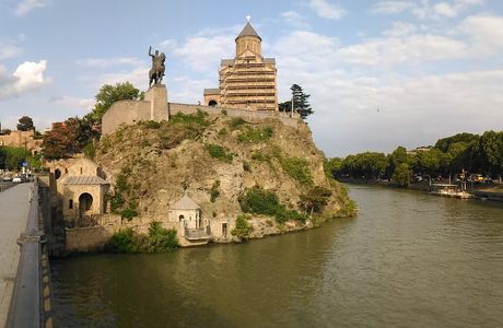 Metekhi Cathedral